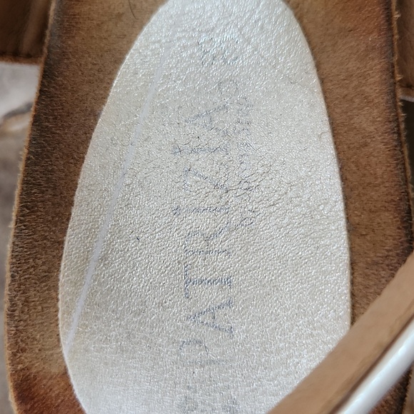 Patrizia by Spring Step Women's Flower Wedge Sandals Size 38 - Picture 7 of 9